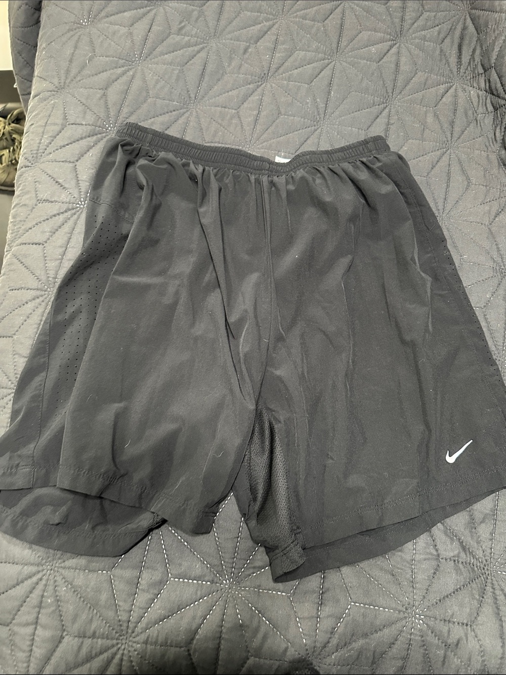 Nike Black Men's Athletic Mesh Running Shorts